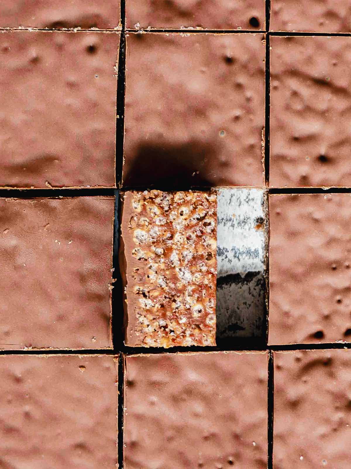 Easy mars bar rice bubble slice.
