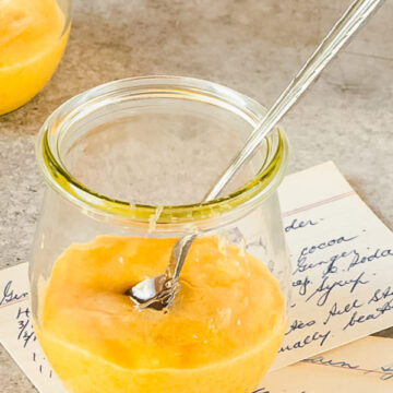 jar containing lemon curd