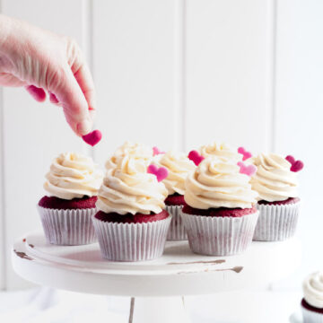 decorating cupcakes