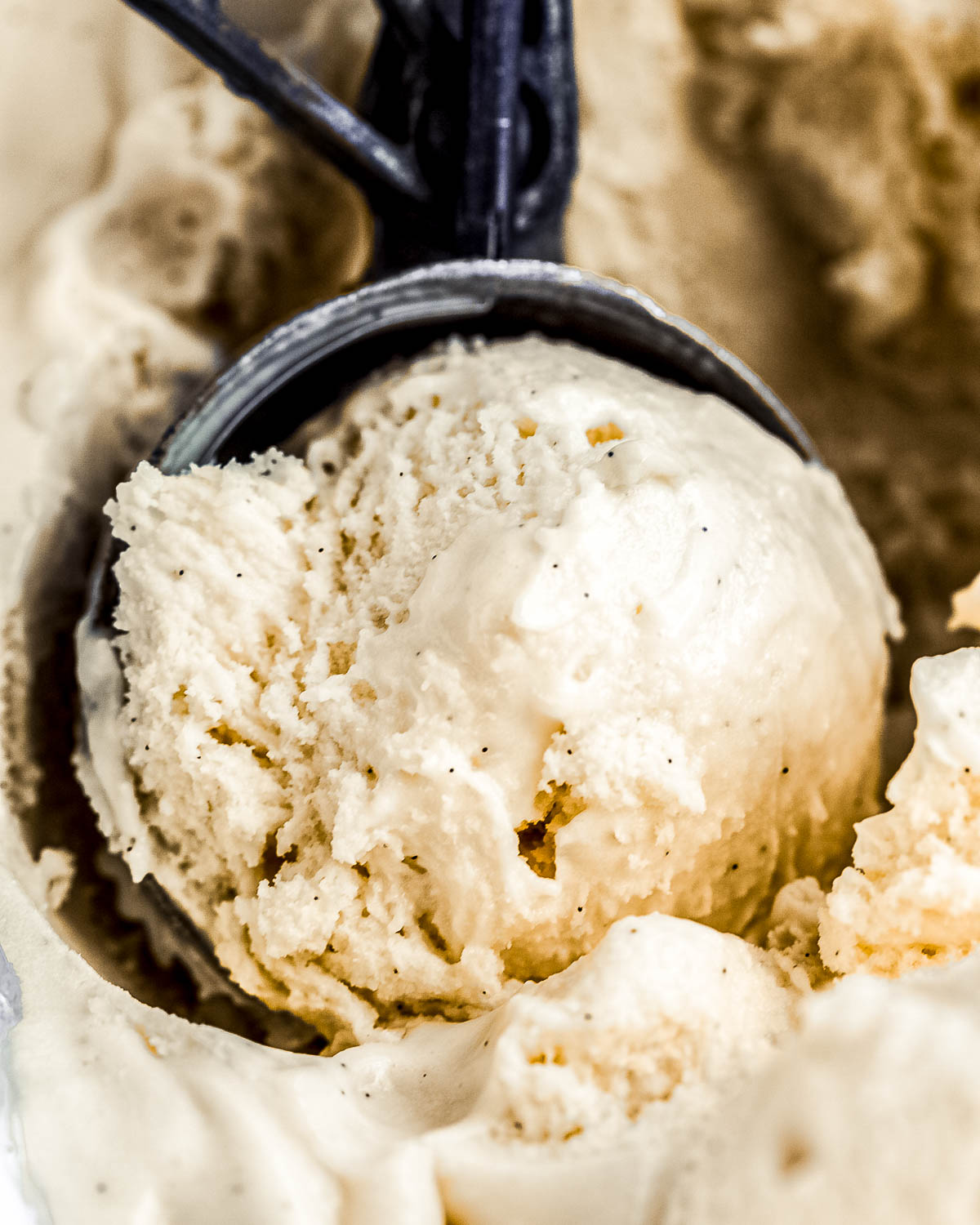 How to make a creamy French Vanilla Ice Cream using an ice cream maker.