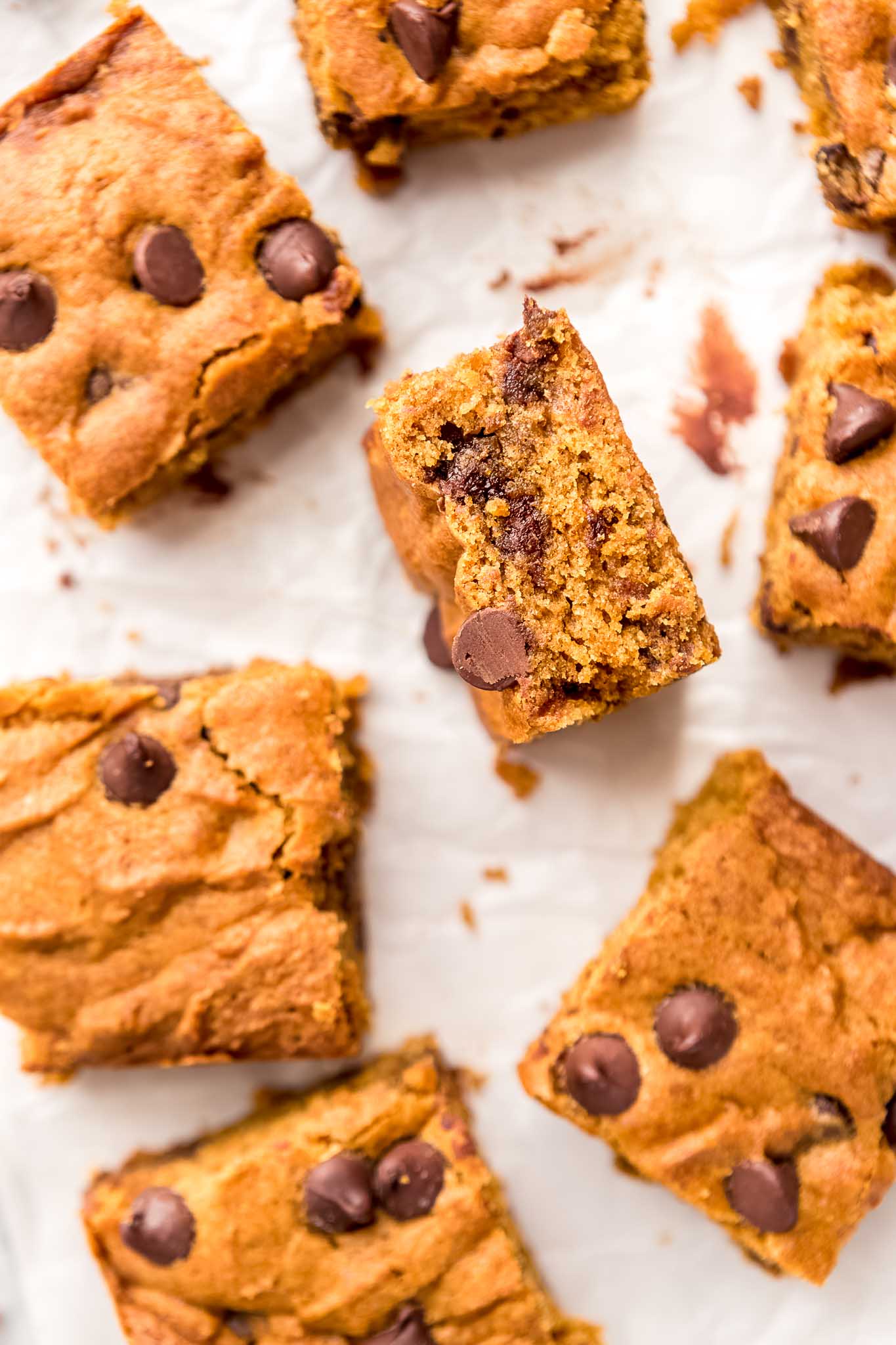 overhead shot of pumpkin blondies, with one on it's side