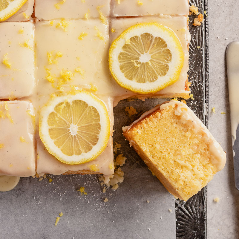 easy lemon sour cream cake with vanilla bean glaze