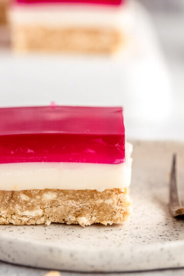 This classic australian jelly slice is an easy no-bake recipe.