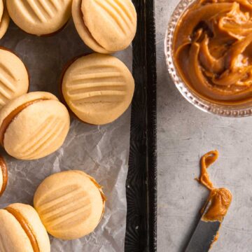 Using salted caramel ganache to fill melting moments.
