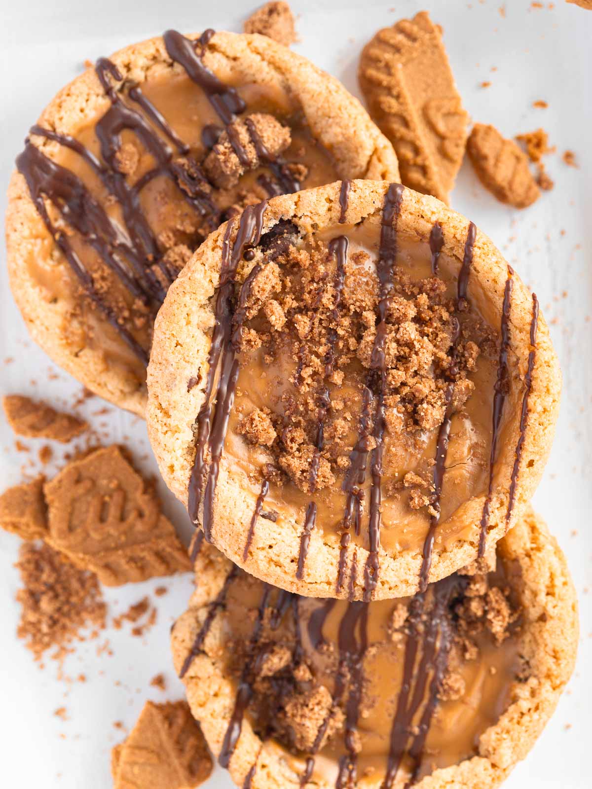 These Biscoff filled cookies are my No chill chocolate chip cookies filled with biscoff spread and crushed cookies.