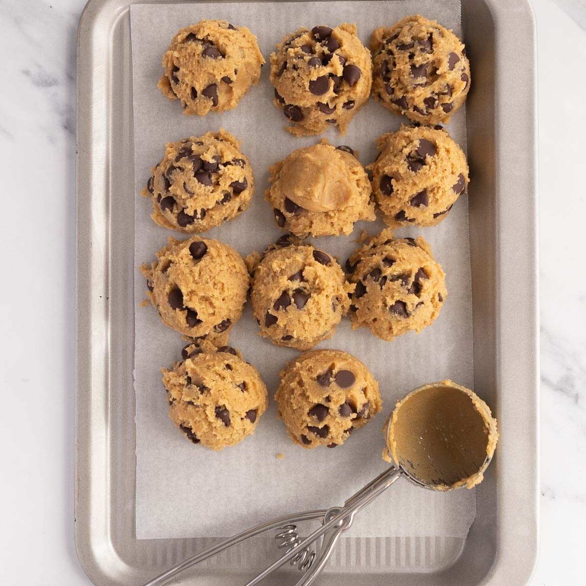 How to freeze cookie dough the easy way, with chocolate chip cookie dough.